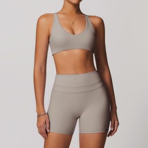Women's Light Grey Yoga Shorts Set, Seamless High Waist Workout Outfit, Buttery Soft Sports Bra + Biker Shorts, Gym Activewear